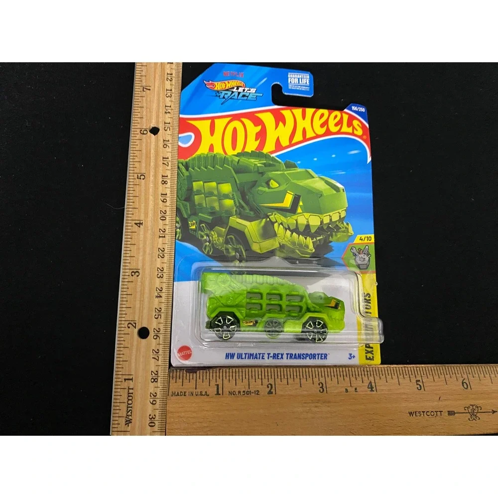 Hot Wheels HW Ultimate‎ T-Rex Transporter Diecast Car 2023 96/250 Green